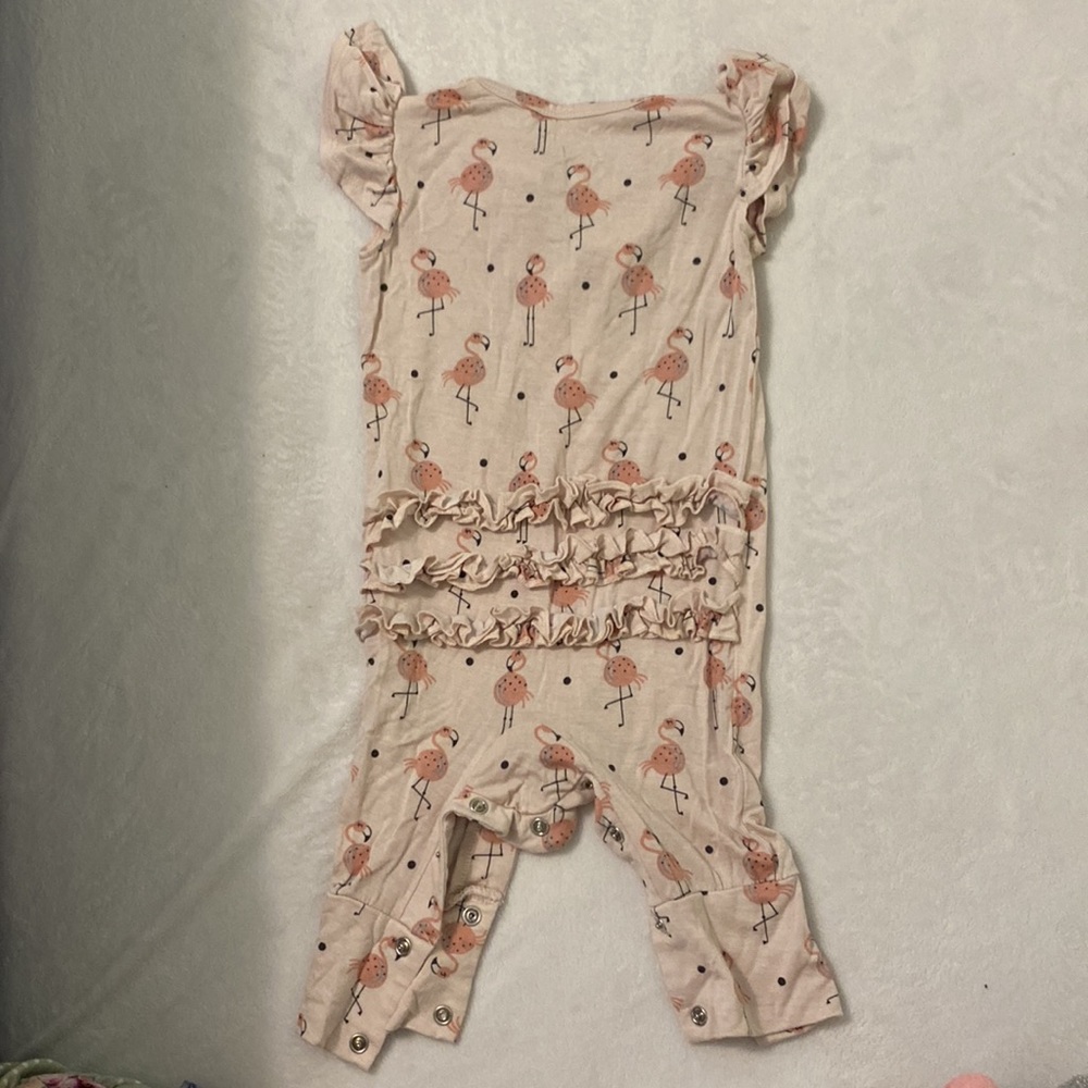Posh Peanut Ruffled Romper - Picture 3 of 4